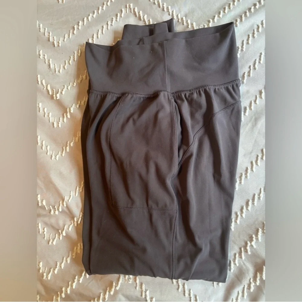Athleta High Rise Salutation Joggers in Gray Women’s Size XS - Picture 5 of 10